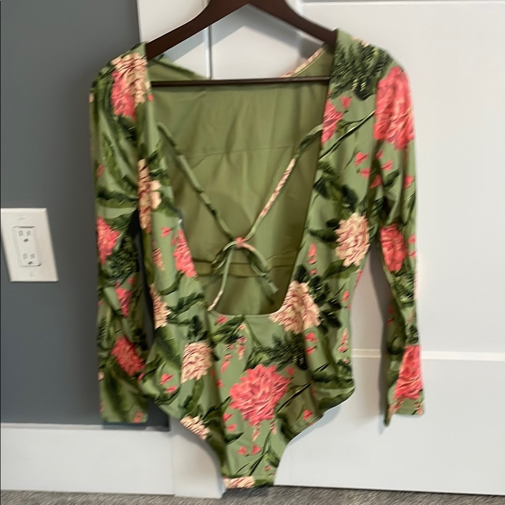 Agua Bendita Green and Pink Floral Bodysuit